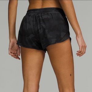 Black camo hotty hot shorts